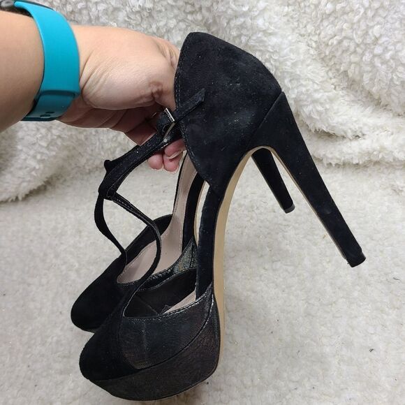 Vince Camuto Akido T Strap Black & Silver Pumps sz‎ 9 - Picture 4 of 7